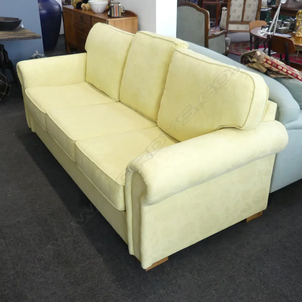 YELLOW SOFA 3 SEATER 2300x900x750mm Image 1++