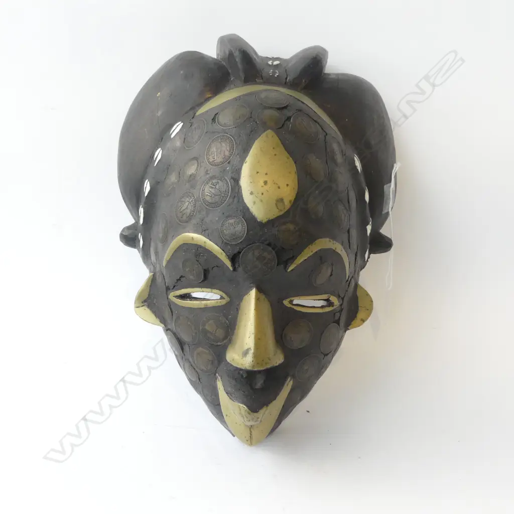 AFRICAN CARVED WOOD FACE MASK BRASS & COIN INLAY L360MM Image 1++