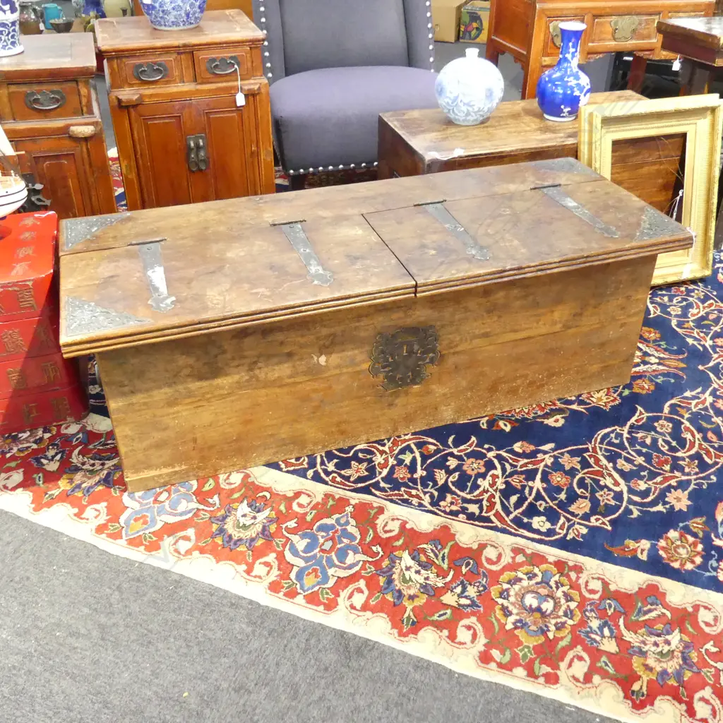 ORIENTAL LOW CHEST 1400x550x460mm Image 1++