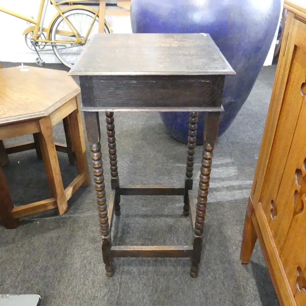 OAK BOBBIN LEG SIDE TABLE 345x345x720mm Image 1++