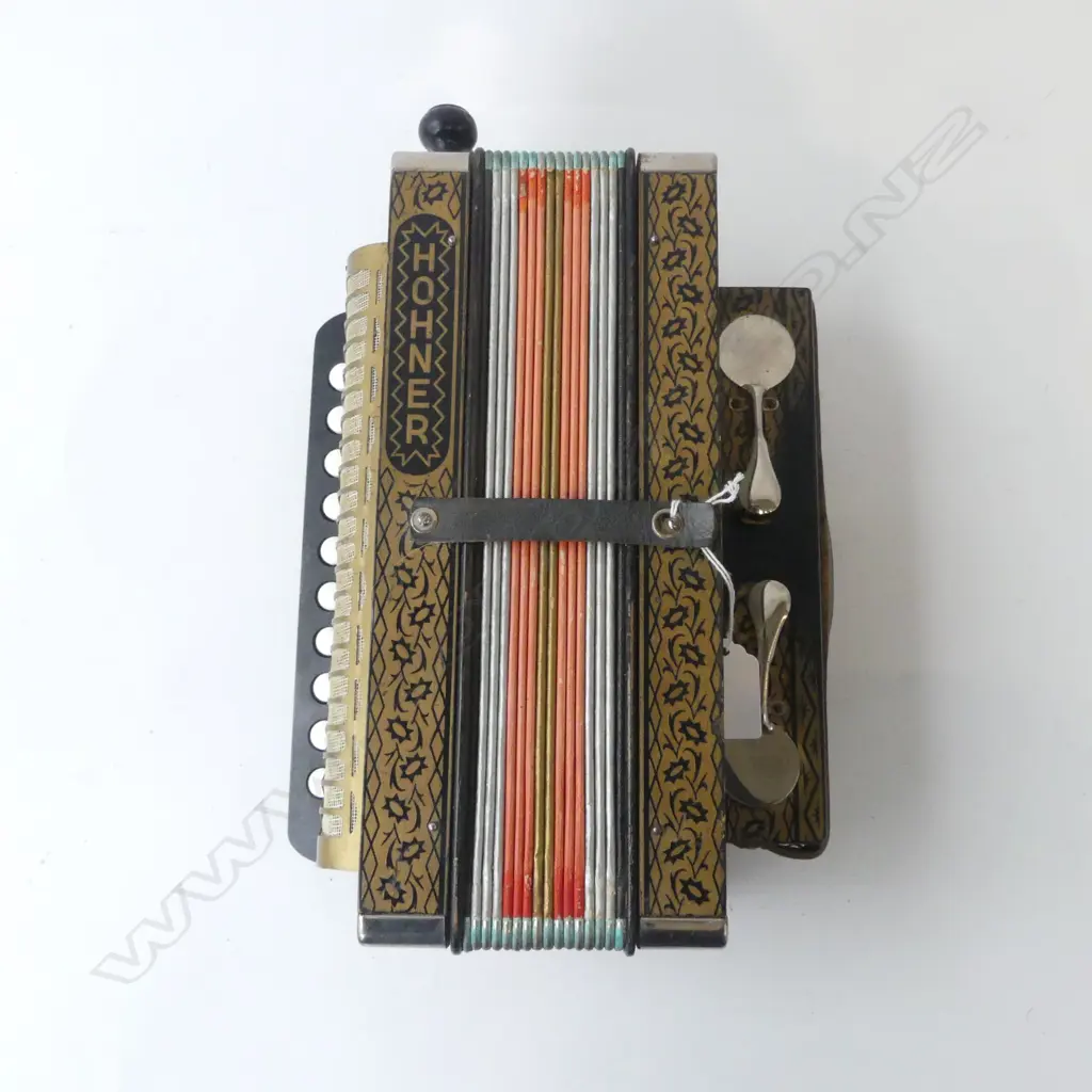 HOHNER ACCORDION, WORKING H.320mm  Image 1++