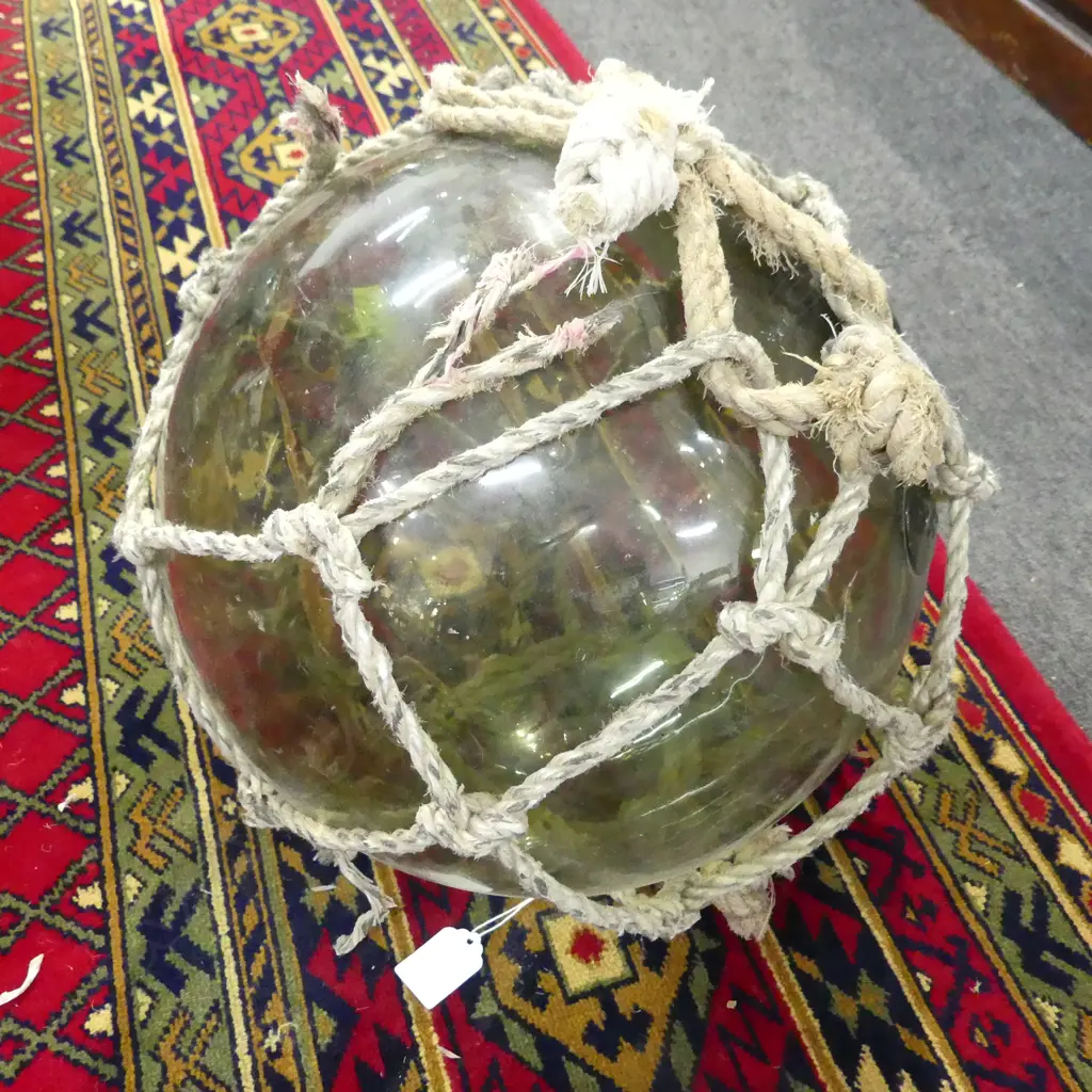OLD GLASS FISHING FLOAT w. NETTING APPROX DIA.290mm hand blown Image 1++