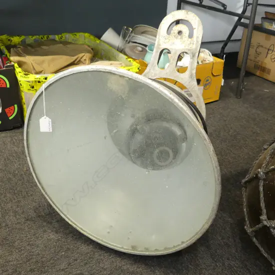 LARGE CAST ALLUMINIUM  OUTDOOR SPOTLIGHT  DIA460MM L560MM