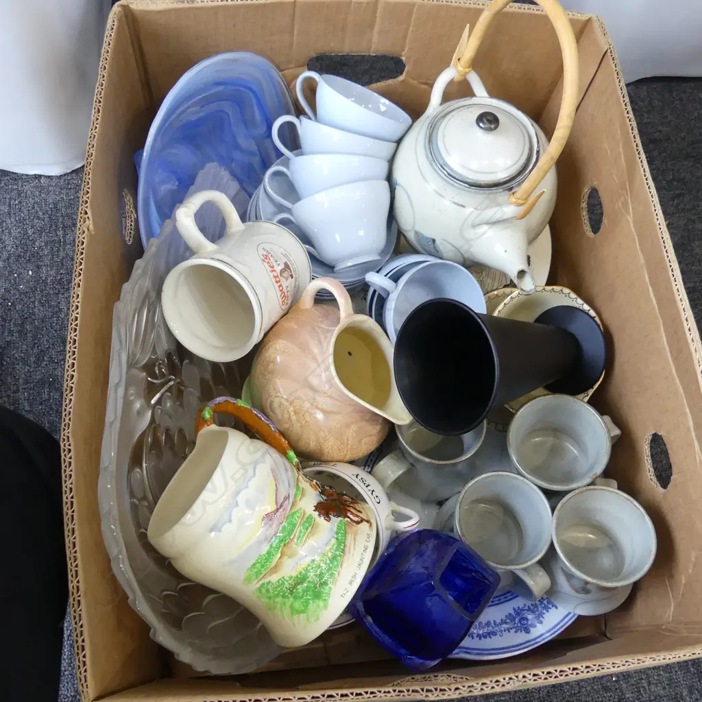 ASST. CERAMICS Image 1++