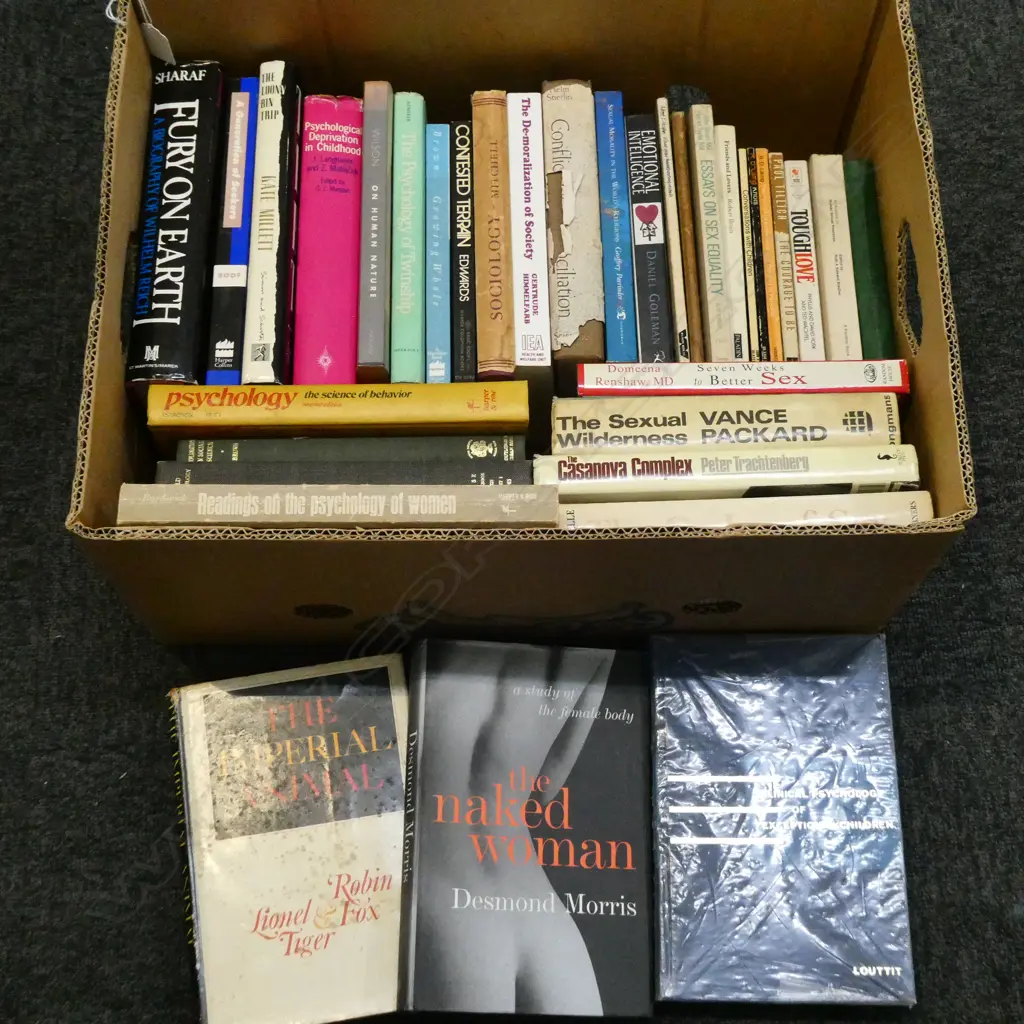 BOOKS; PSYCHOLOGY Image 1++