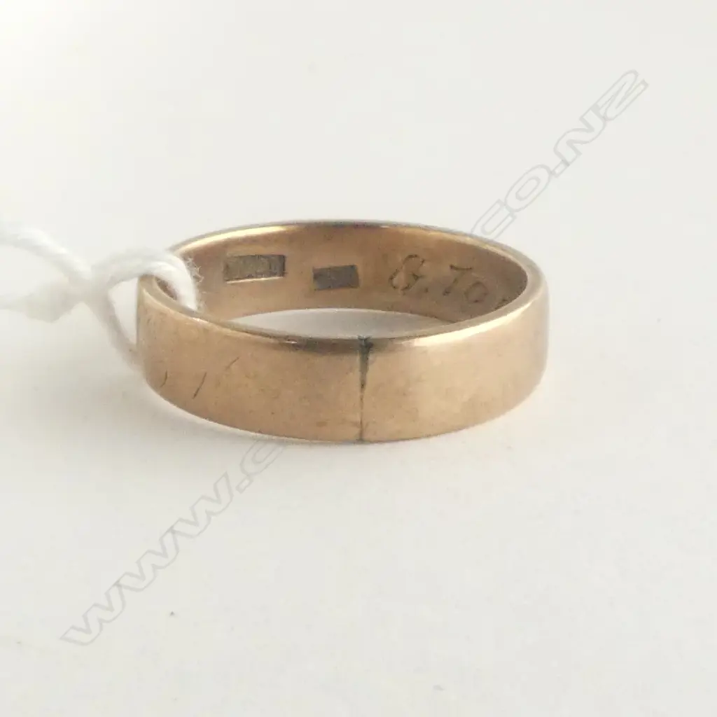 NZ 9ct ROSE GOLD BAND RING BY 'MAUD' William Maud, Auckland 4gms SIZE P Image 1++