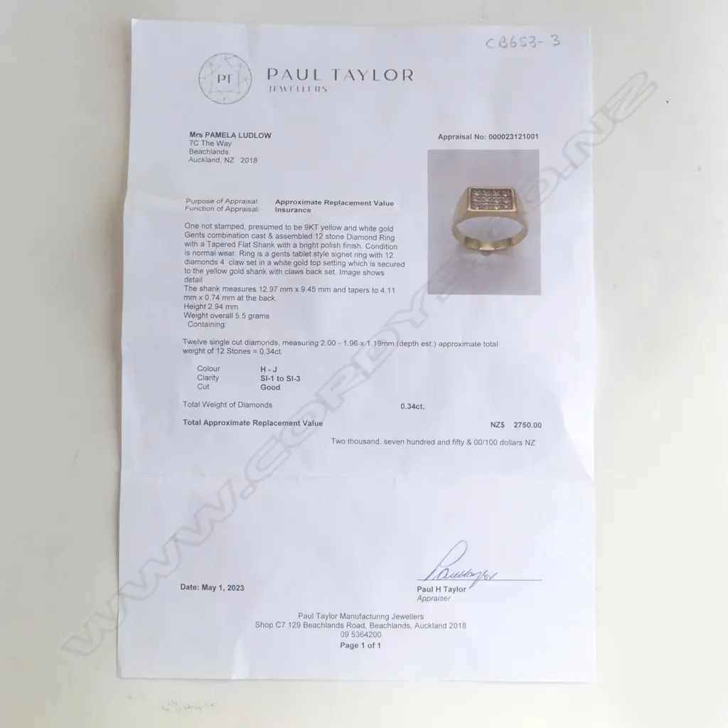 9CT GOLD AND DIAMOND GENT'S RING (valuation of $2750) SIZE Z +1 Image 1++