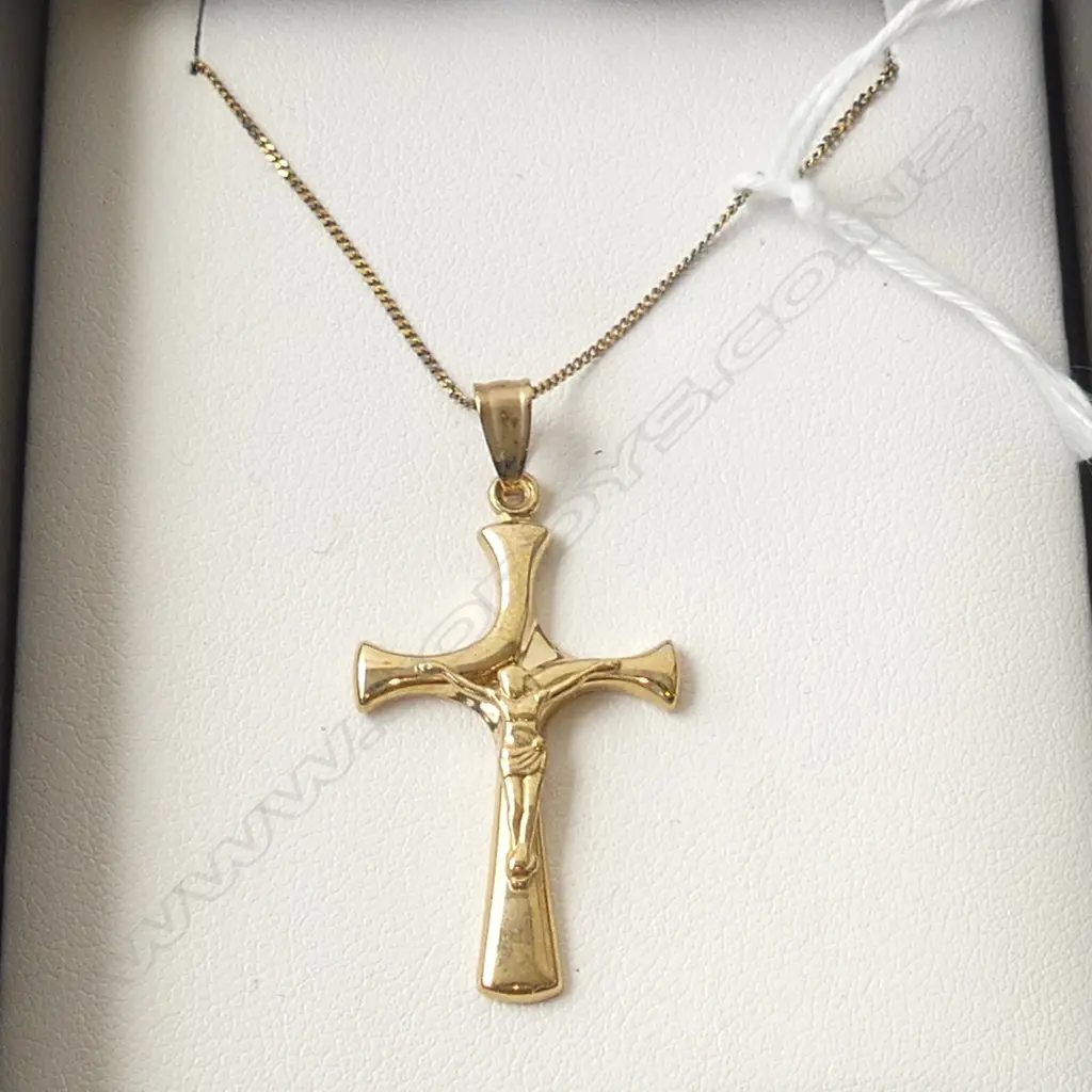 10ct PENDENT CRUCIFIX WITH 925 SILVER GP CHAIN Image 1++