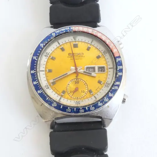 VINTAGE SEIKO 'GOLDEN POGUE' CHRONOGRAPH 6139 movement running.1st chronograph in space