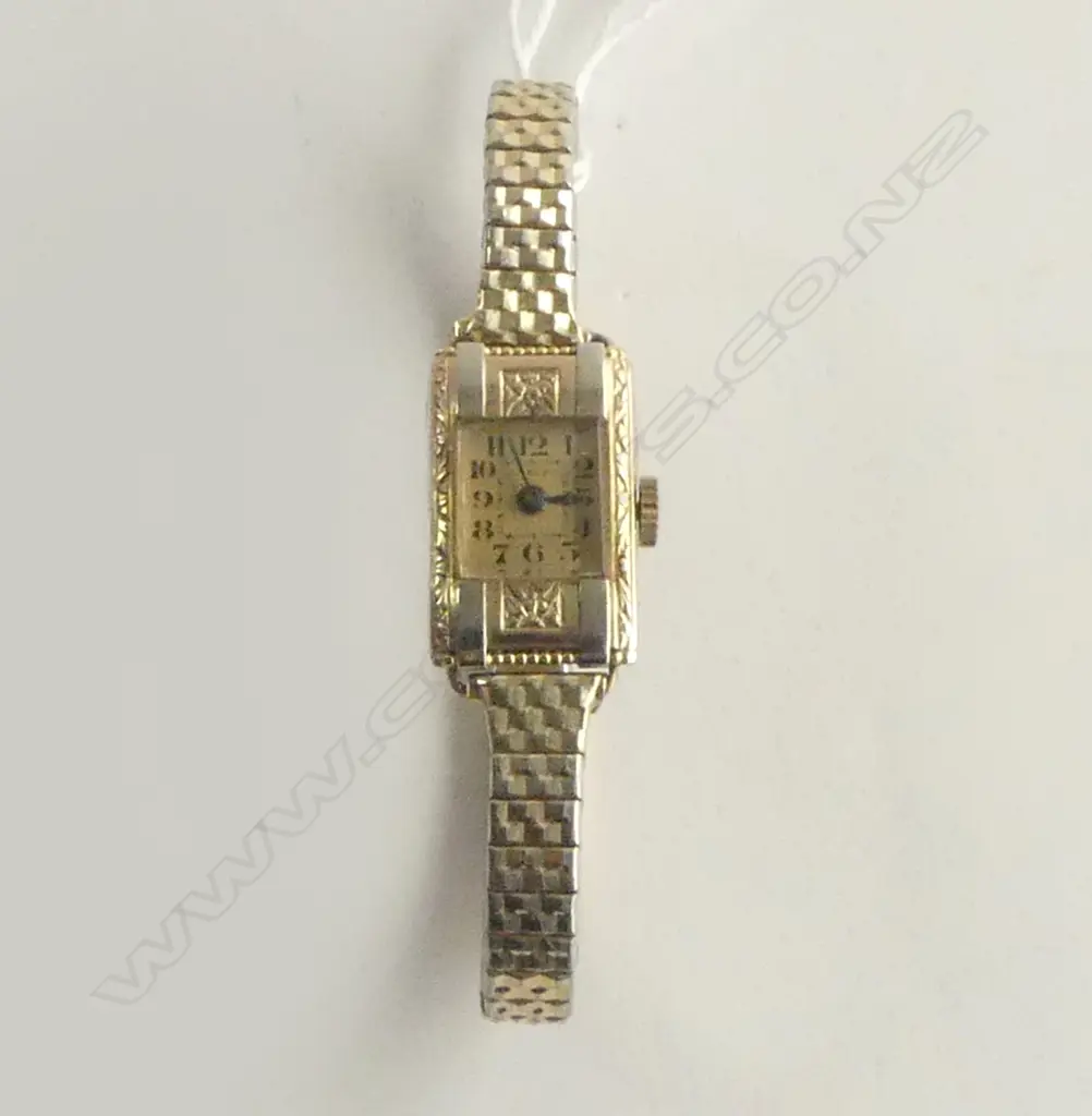 9ct GOLD 'CRAVEN' LADIES ART DECO WRIST WATCH running. Plated strap Image 1++