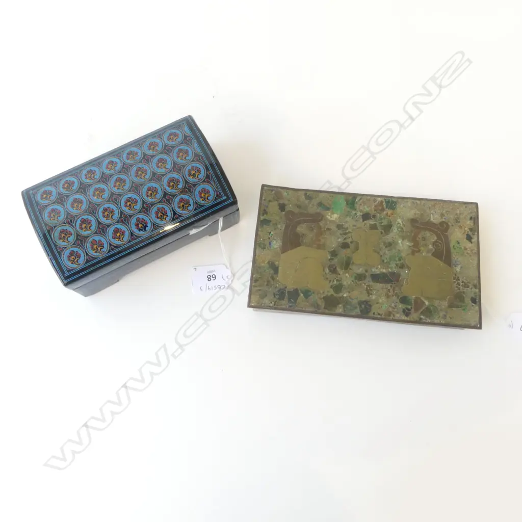 TWO JEWELLERY BOXES, CONTAINING COSTUME NECKLACES Image 1++