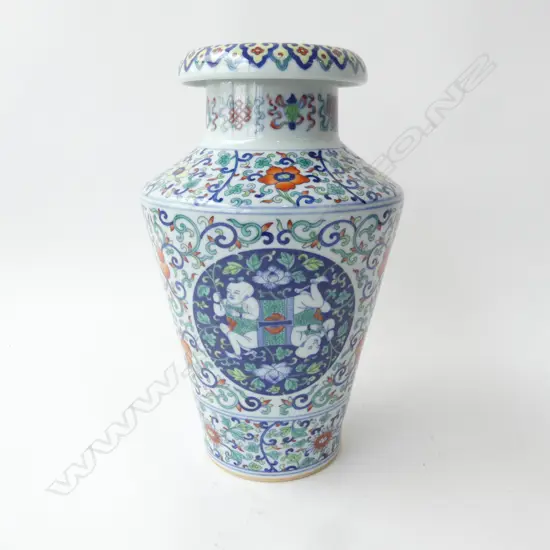 QING DYNASTY STYLE GIANLONG DOUCAI BOYS PATTERN VASE H.315mm