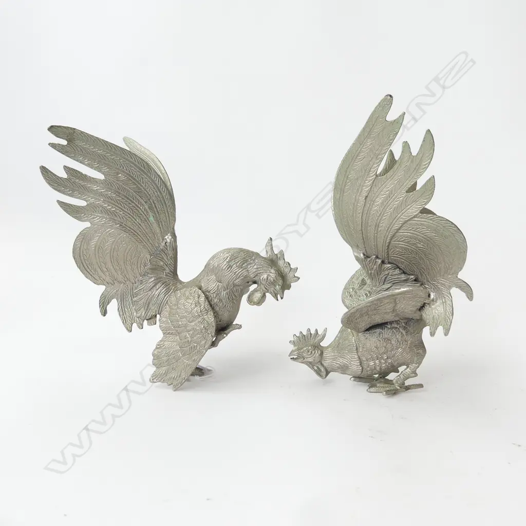 PR METAL FIGHTING ROOSTERS H.200mm Image 1++