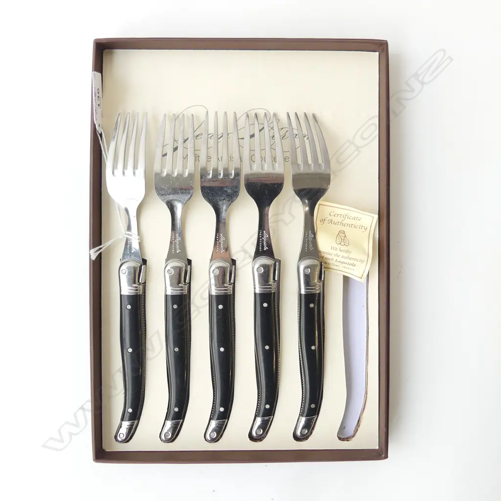 LAGUIOLE SET 5 FRENCH FORKS in box. Should be 6 one is missing Image 1++
