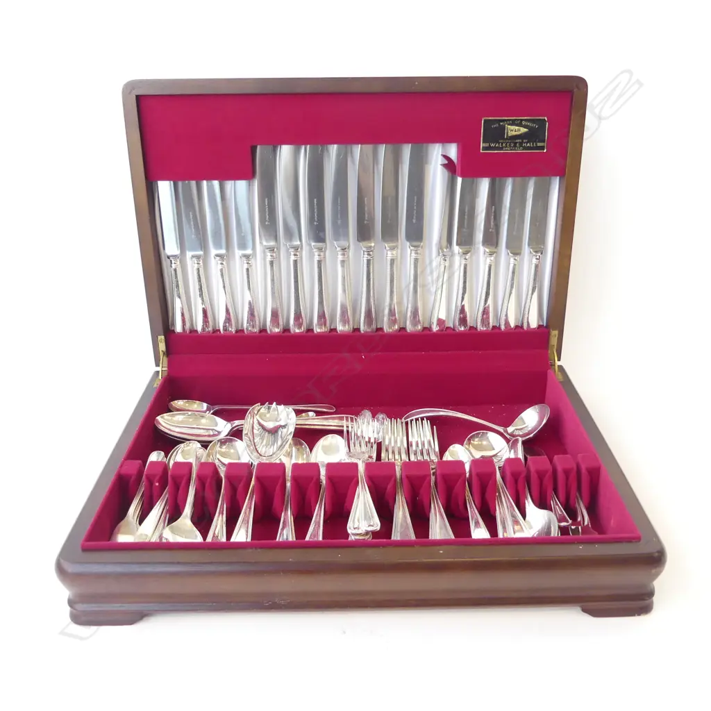 CANTEEN OF WALKER & HALL EP CUTLERY,  L.460mm Image 1++