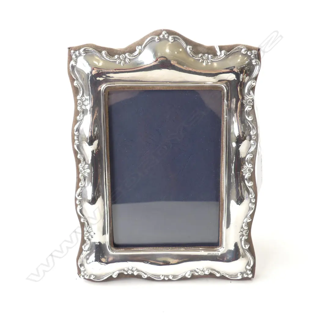 STG SILVER PHOTO FRAME 150x210mm Image 1++