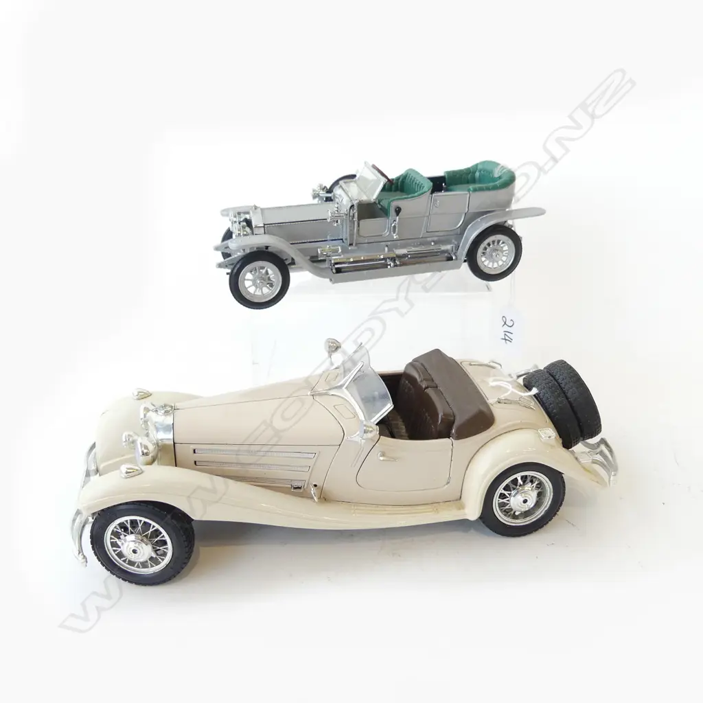 2 MODEL CARS 1836 MERC, L.240mm & FRANKLIN MINT 1907 R/ROYCE, L.190mm Image 1++