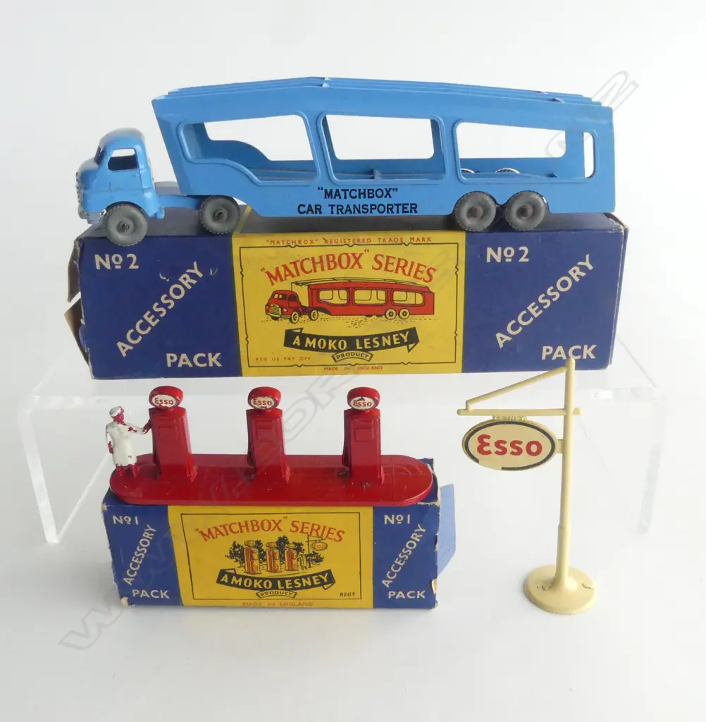 2 MINT & BOXED MATCHBOX TOYS  NUMBER 2 ACCESSORY PACK & NUMBER 1 ACCESSORY PACK  Image 1++