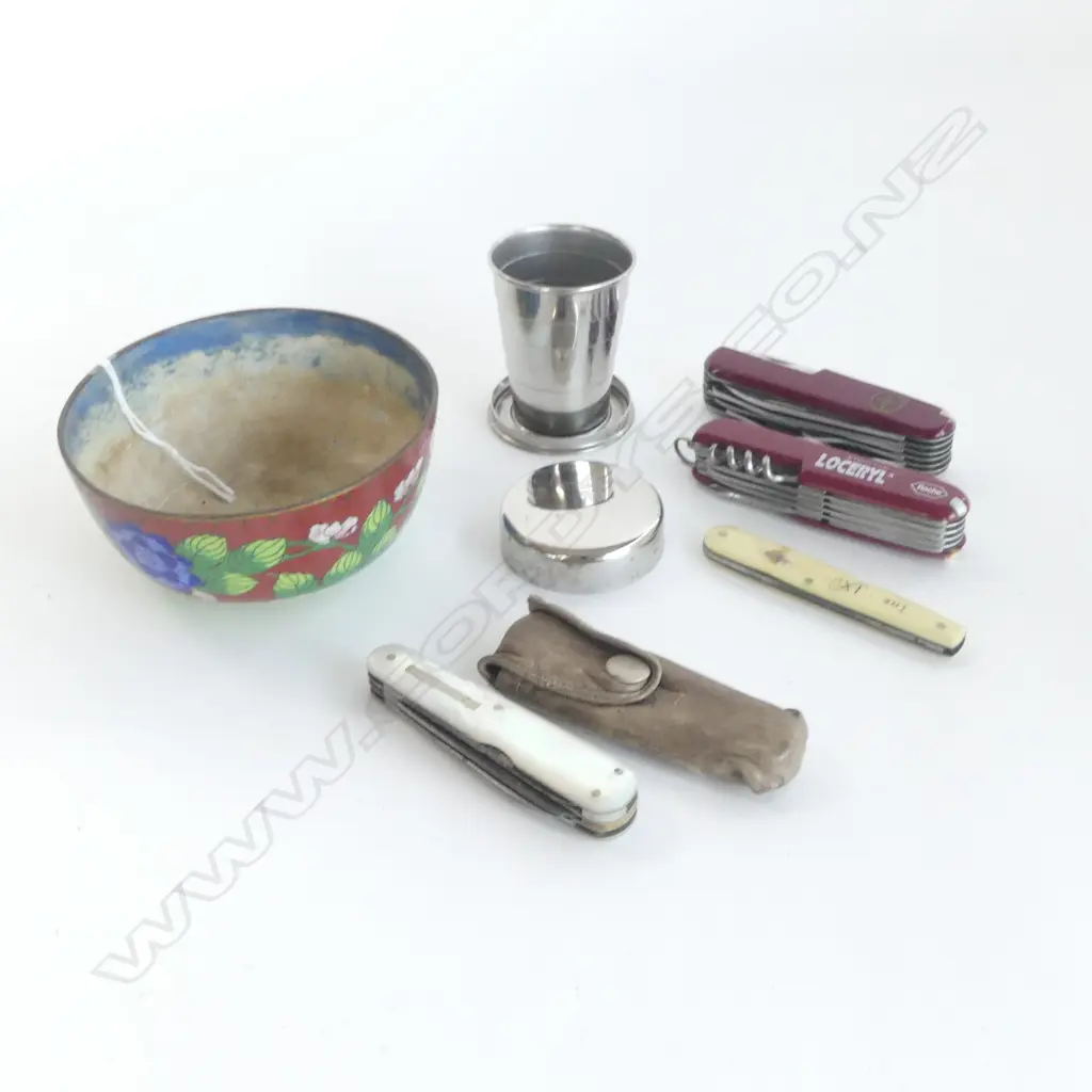 4 POCKET KNIVES (2 Swiss Army) + FOLDING CUP + CLOISONNE BOWL Image 1++