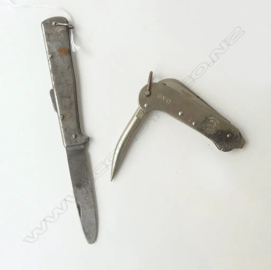 WWII MILITARY CLASP KNIFE WHITTINGSLOWE ADELAIDE & GERMAN MERCATOR SOLINGEN KNIFE, L.192MM, L.100MM Image 1++