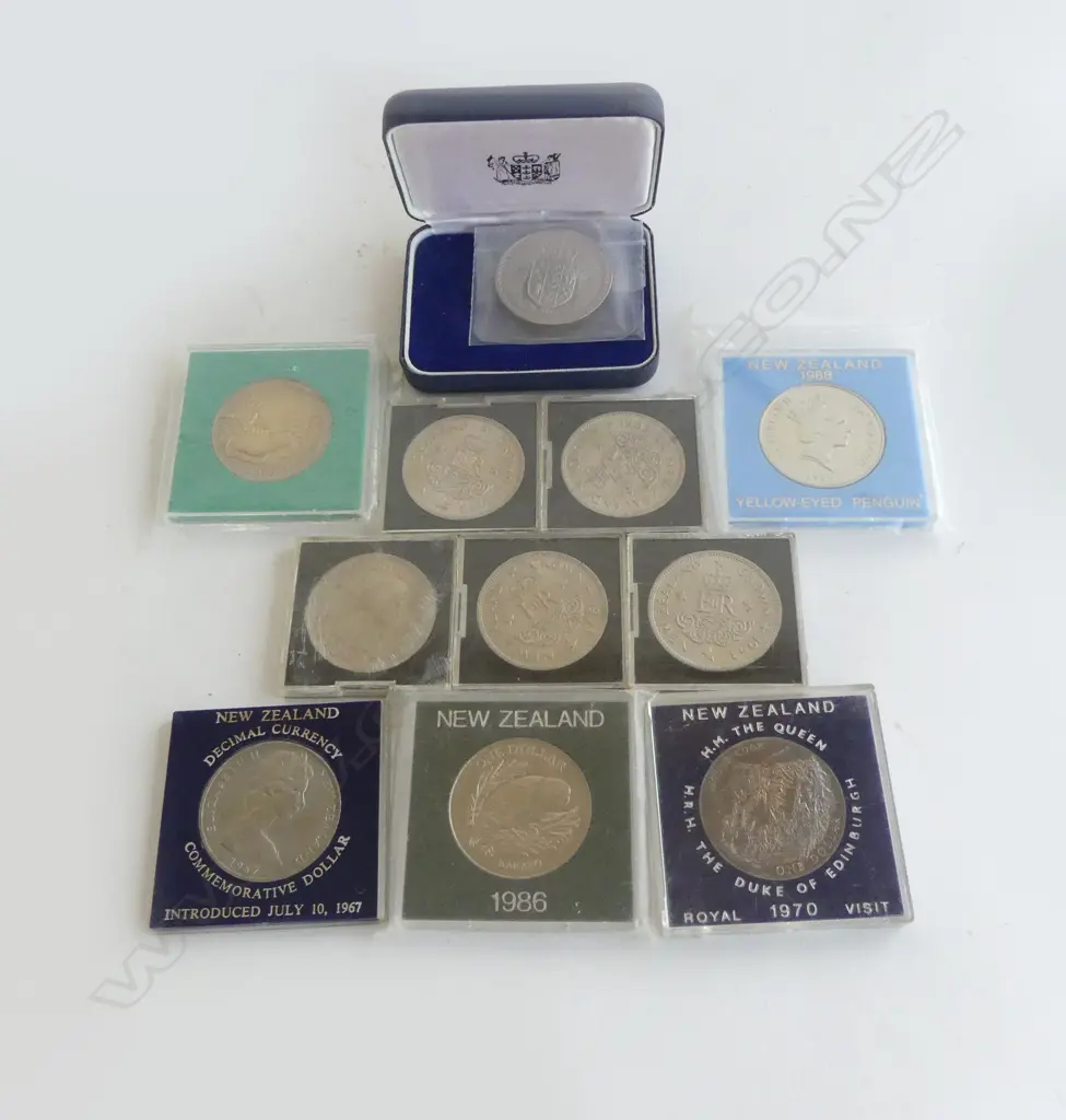 5 x UNC NZ $1 COINS + 5 x NZ 1953 CROWN COINS + NZ 1975 PROOF? DOLLAR COIN Image 1++