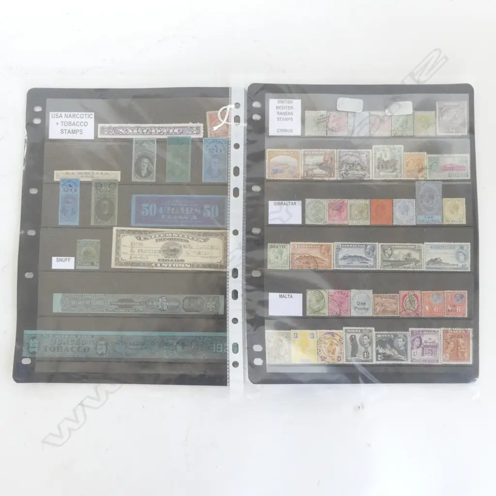 2 PAGES VINTAGE WORLD STAMPS Image 1++
