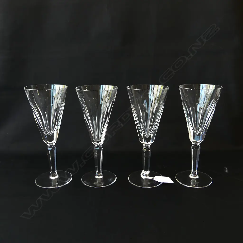 4 SHEILA PAT WATERFORD CHAMPAGNE FLUTES H180MM (1 AF chip to rim) Image 1++