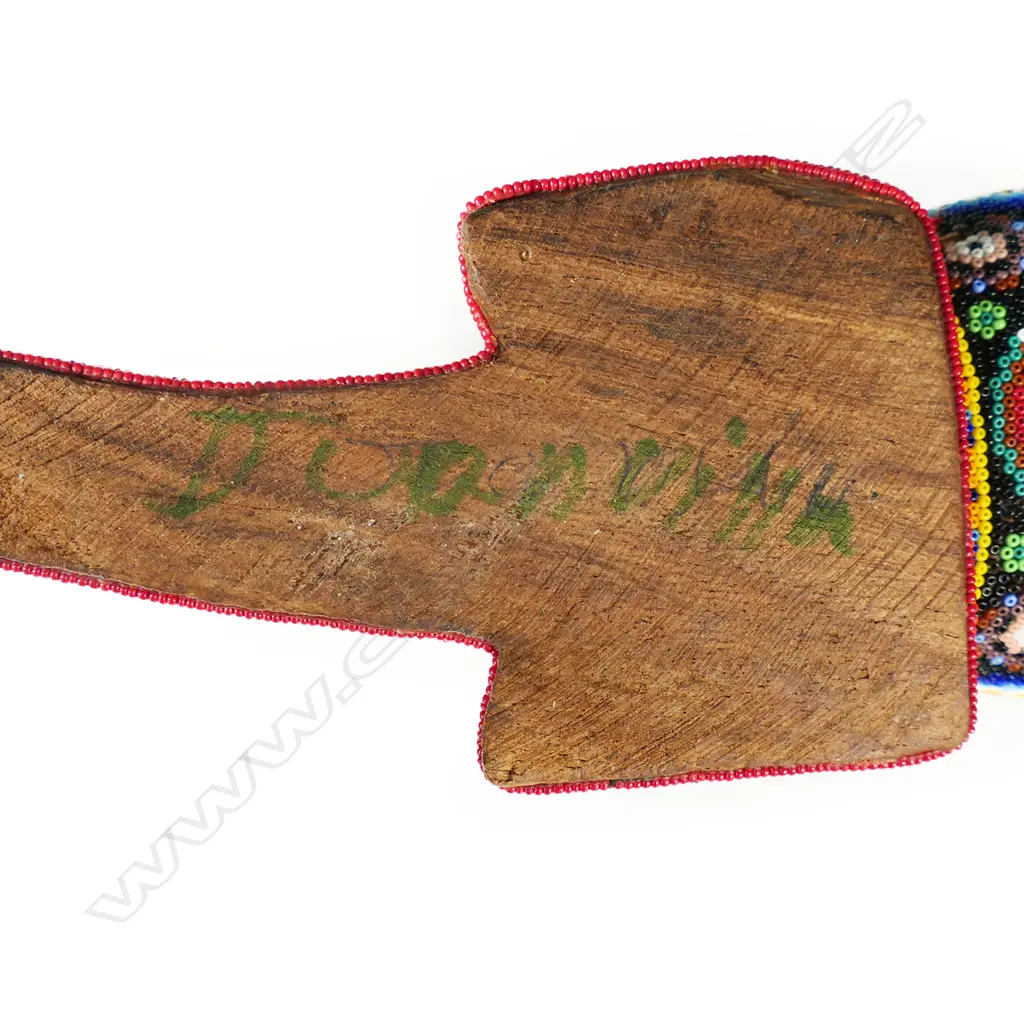 WOODEN LIZARD COVERED w. BEADS (SOME MISSING), SIGNED TO BASE, L.470mm Image 1++
