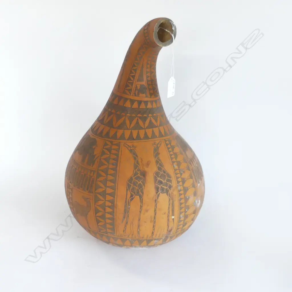 LARGE AFRICAN GOURD DECORATED WITH TRIBAL ANIMALS, L.470MM Image 1++