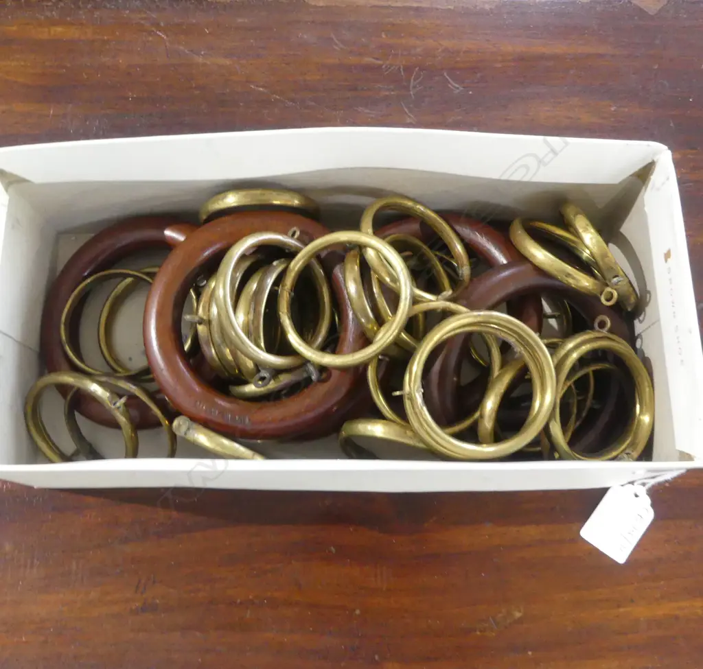 CURTAIN RINGS; 6 LG WOODEN 110mm dia, 33 BRASS 60mm dia Image 1++