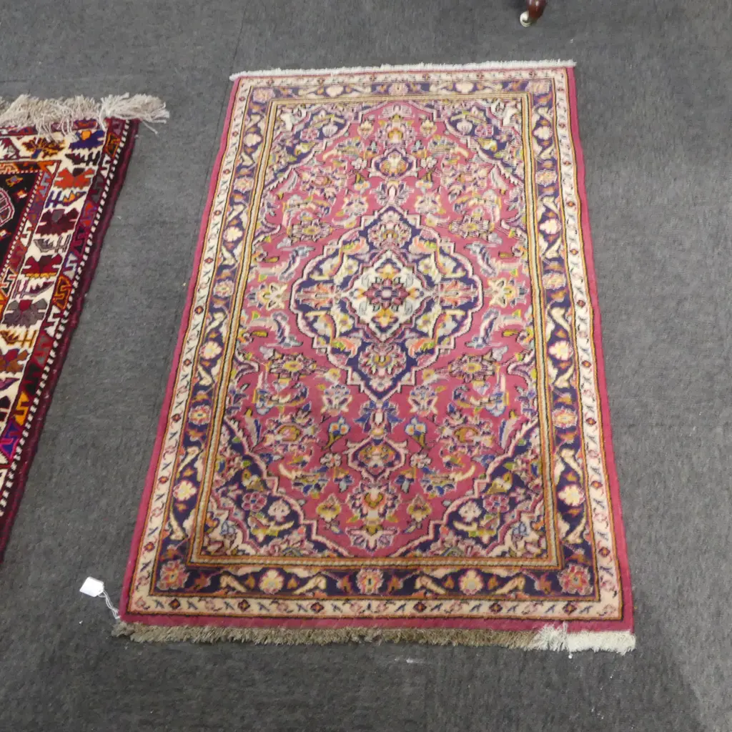 HAND KNOTTED WOOL PILE RUG 1300x780mm Image 1++