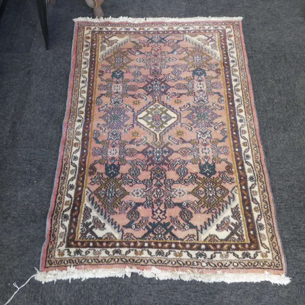 HAND KNOTTED ALL WOOL RUG 1160x770mm Image 1++
