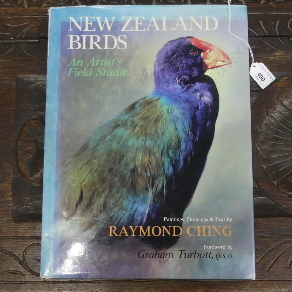 RAYMOND CHING NZ BIRDS BOOK Image 1++