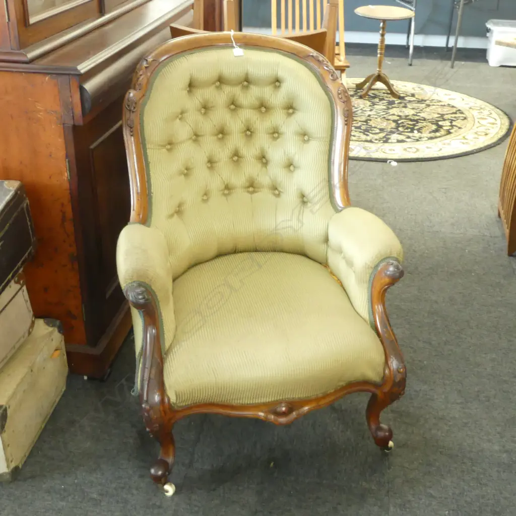 VICTORIAN GRANDFATHER CHAIR some marks Image 1++