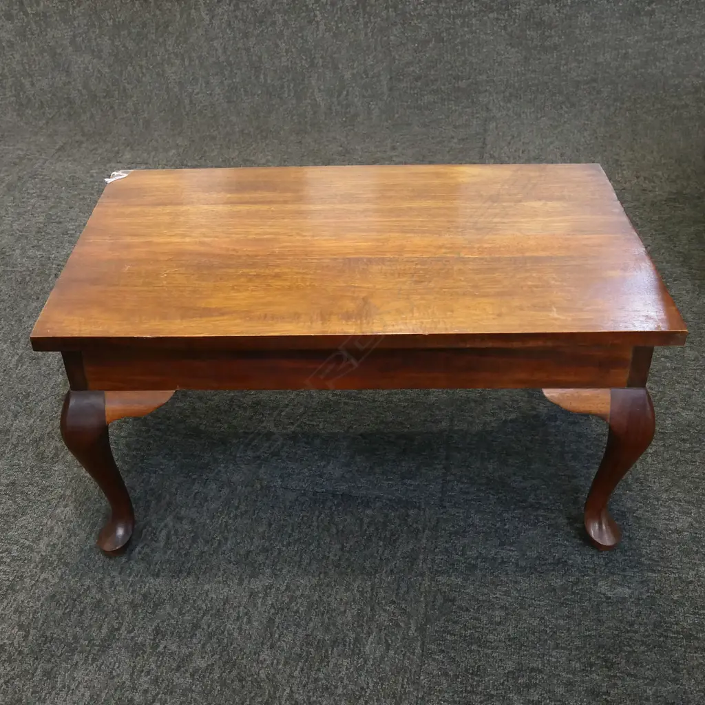 MAHOGANY SIDE TABLE W.670mm Image 1++