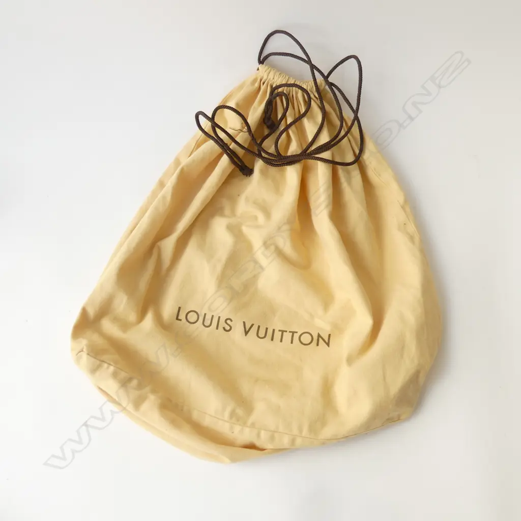LOUIS VUITTON 'LOVE' CANVAS HANDBAG & DUST COVER Image 1++