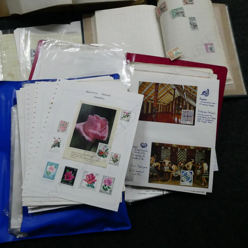 OLDER WORLD STAMP COLLECTION. ALBUMS FOLDERS ETC Image 1++