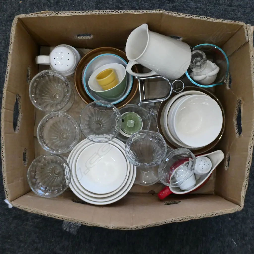 ASST. KITCHENWARE INCL. 8 MASON CASH MIXING BOWLS ETC Image 1++