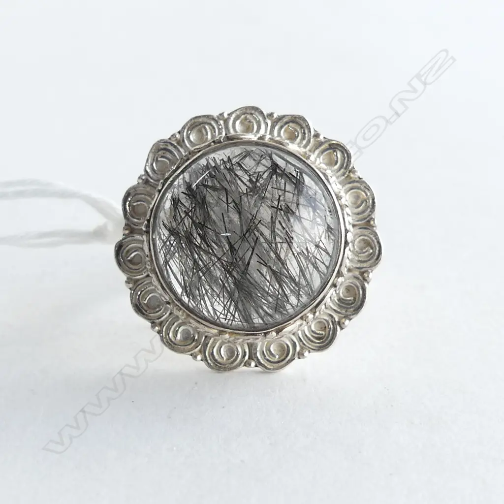 **RTV** SILVER FILIGREE RING w BLK CENTRAL RUTILE STONE SIZE S  **RTV** Image 1++