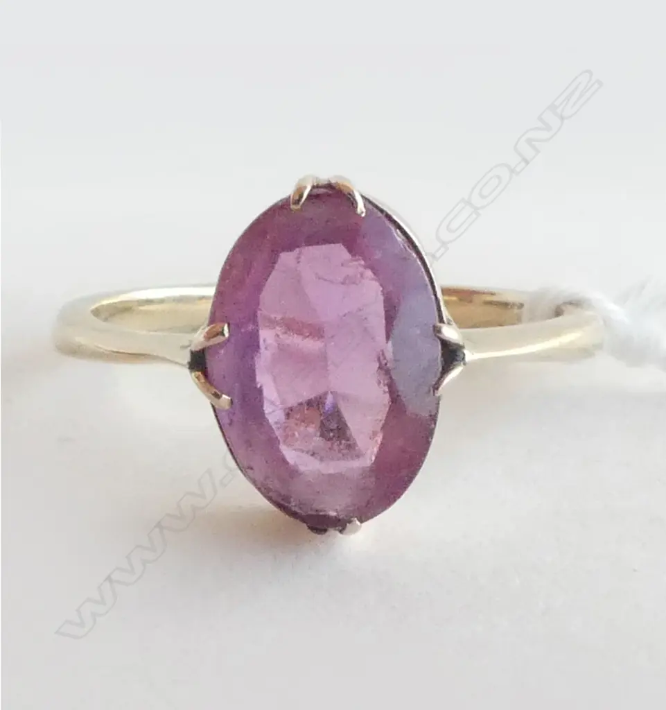 **RTV** 9CT PINK STONE RING 3.2gms SIZE Q 1/2 Image 1++