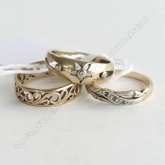 THREE 9CT GOLD RINGS TWO WITH DIAMONDS 6.40gms