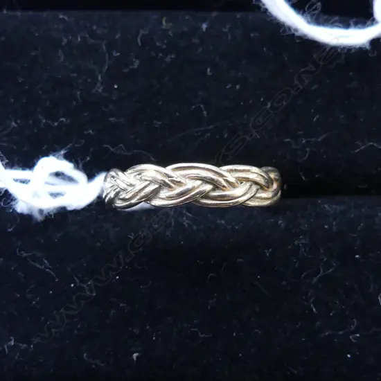 9ct WOVEN RING SIZE L 1/2   2.4 GRAMS