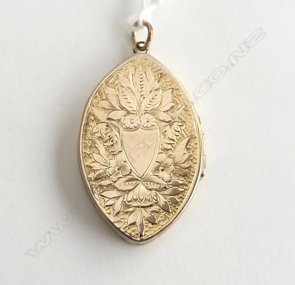 ANTIQUE ROLLED GOLD LOCKET 6.3gm L.35mm Image 1++