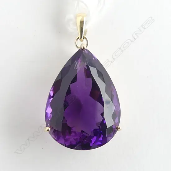 14ct CAGE SET LG PEAR CUT AMETHYST PENDANT
