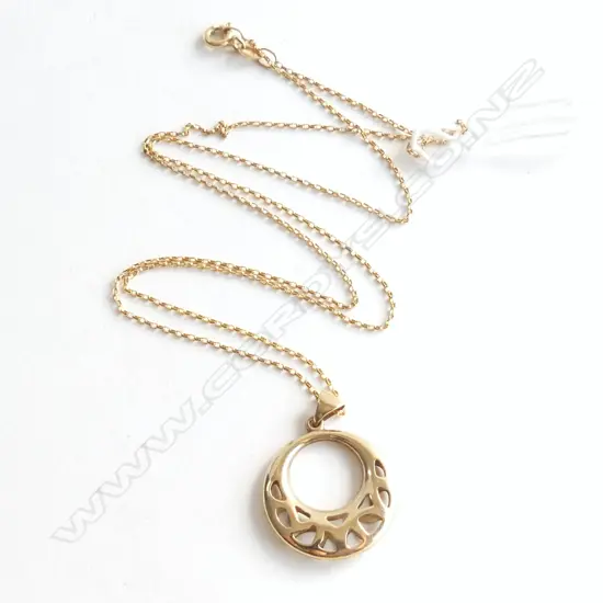 9ct YELLOW GOLD PENDANT NECKLACE L.480mm. 1.9gms