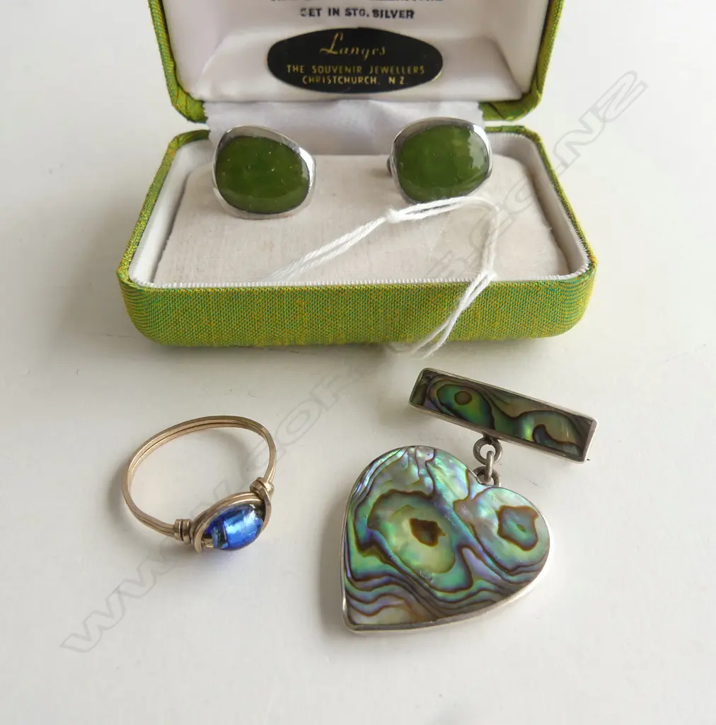 pr VINTAGE SILVER POUNAMU 'Mastercraft' cufflinks orig. box + SILVER & paua heart pendant + gold? ring Image 1++
