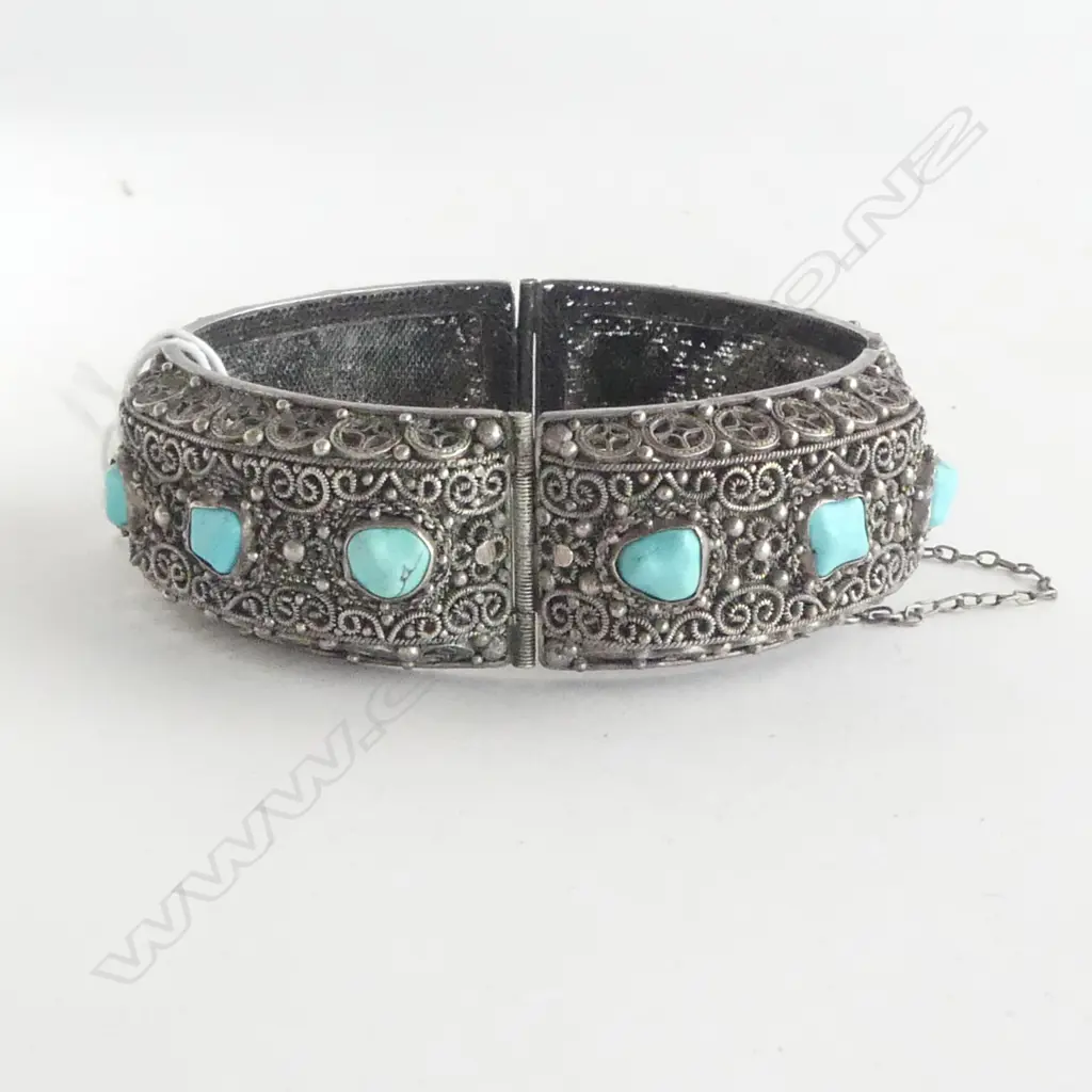 SILVER & TURQUOISE BANGLE 52grms Image 1++