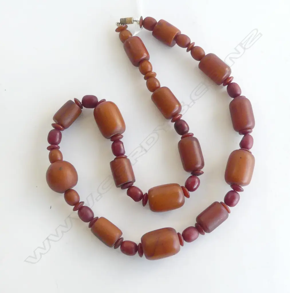 TRIBAL NECKLACE Image 1++