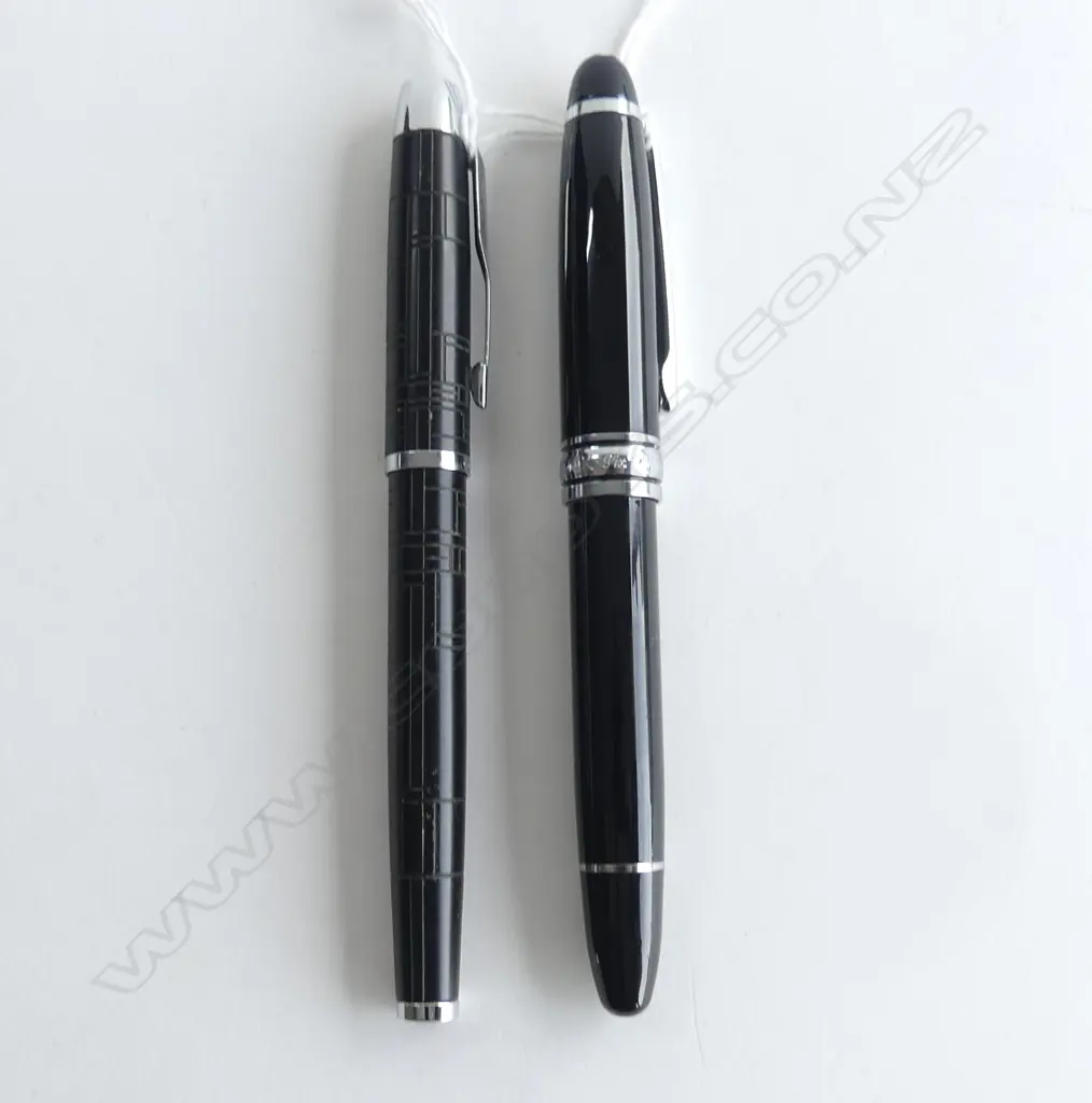 REPLICA MONTBLANC MEISTERSTUCK BALLPOINT PEN & VINTAGE PARKER PEN (needs cartridge) Image 1++