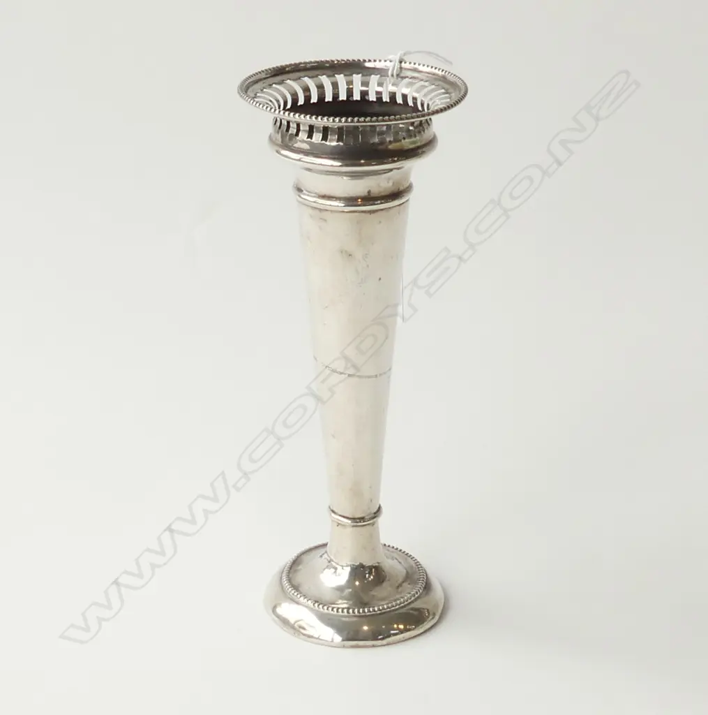 STG SILVER VASE, BIRM 1912, WEIGHTED BASE, 193gms, H.222mm Image 1++